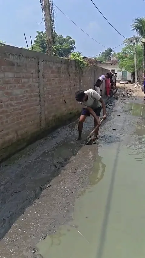 মুর্শিদাবাদ নবগ্রাম --- আলাল সেখ