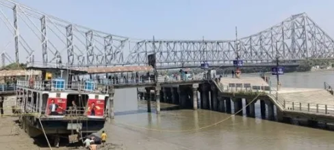 সচল হাওড়া কলকাতা রুটের বন্ধ ফেরি পরিষেবা